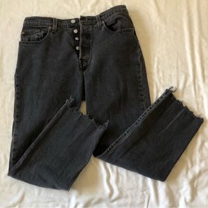 Levi’s high rise cropped straight